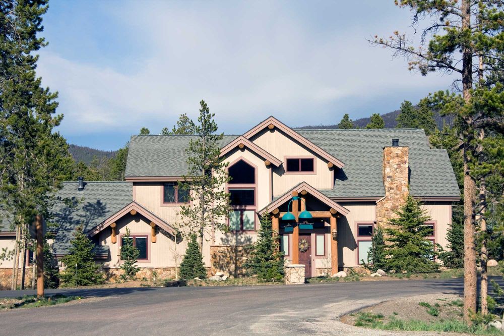 trusted residential roofing expert in Cottonwood Heights UT